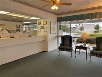 Motel Howard Johnson By Wyndham Ga Commerce